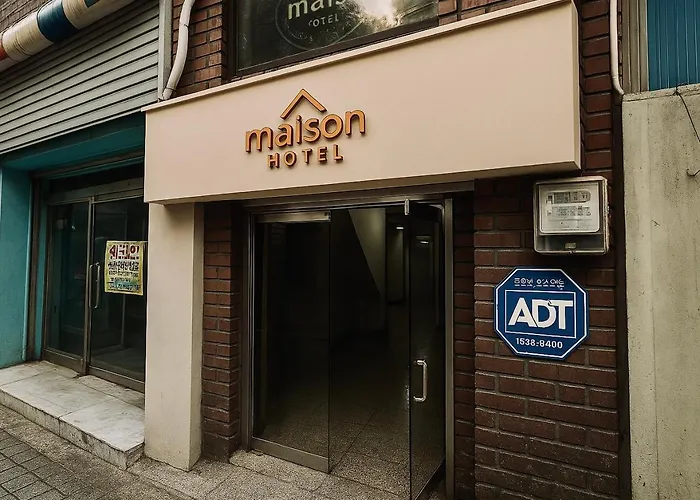 Maison Dongdaemun Myeongdong 2*
